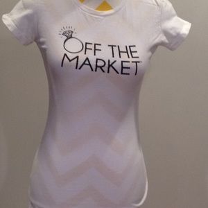Never worn Kleinfeld Off The Market t-shirt